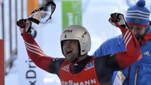 В Сочи россиянин Павличенко завоевал золото этапа Кубка мира по санному спорту