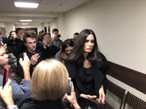 «Честно, мне уже все равно»: Алана Мамаева разочарована в судебном процессе по делу ее мужа