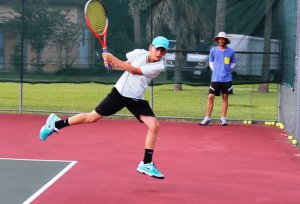 В Сочи состоялся международный юношеский турнир по теннису