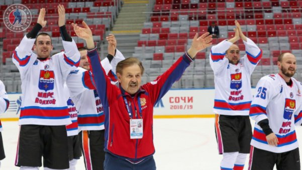 Алексей Смирнов: «В том году мы выиграли Малый Кубок. И за него нам будут строить дворец. Что нам будет за Кубок Мечты? Не знаю...»