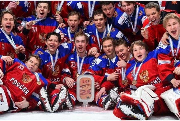 Российская сборная по хоккею завоевала «бронзу» Чемпионата мира