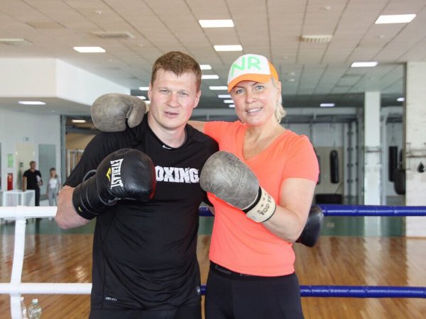 ЧЕМПИОНКА МИРА ПО БОКСУ НАТАЛЬЯ РАГОЗИНА ВЫСОКО ОЦЕНИЛА УСЛОВИЯ ПОДГОТОВКИ В ФИЛИАЛЕ ФГБУ «Юг Спорт» В КИСЛОВОДСКЕ