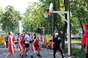 В Краснодаре 1-го июня проведут соревнования по уличному баскетболу