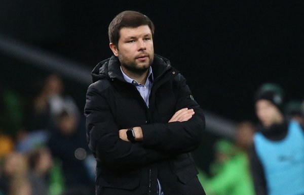 УЕФА запретил Мураду Мусаеву находиться на тренерской скамейке футбольного клуба «Краснодар»