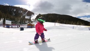 Детские занятия сноубордингом