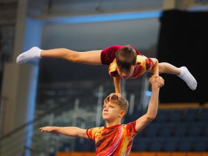 Детская спортивная акробатика