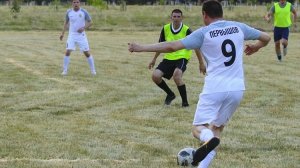 Жители Краснодара смогут сыграть в футбол с командой администрации города