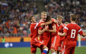 Уткин и Сулейманов отличились за сборную в отборочном матче ЧЕ-2021 U-21
