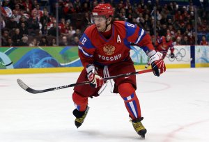 Моя команда! «Камские Белки»: «Мы в хоккей играем. А как хобби - нефть добываем»