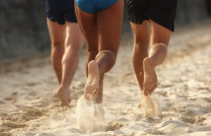 Как правильно бегать: техника естественного бега