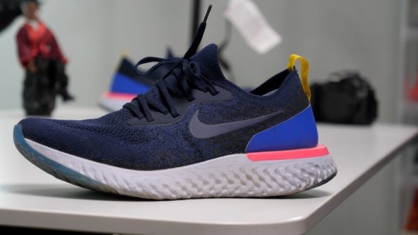 Обзор Nike React Epic: новая технология от Nike