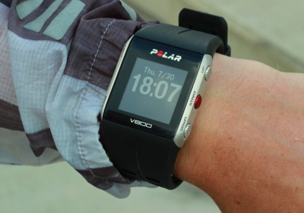 Обзор Polar V800