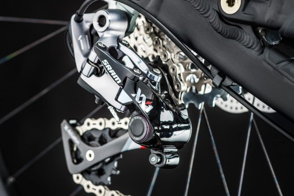 Обзор: Задний переключатель SRAM XX1 X-HORIZON