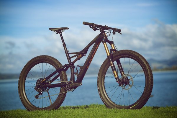 Обзор: Specialized Stumpjumper FSR 2016