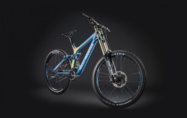Обзор: Rocky Mountain Maiden Voyage DH 2016