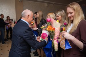 Президент ФВКК поздравил «Динамо» Краснодар с женским Днем 8-го Марта