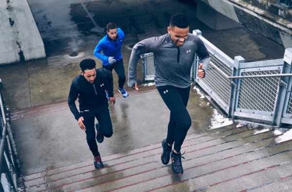 Under Armour: обзор экипировки для зимних тренировок