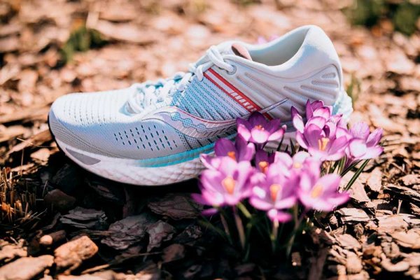 Весенние обновления Saucony